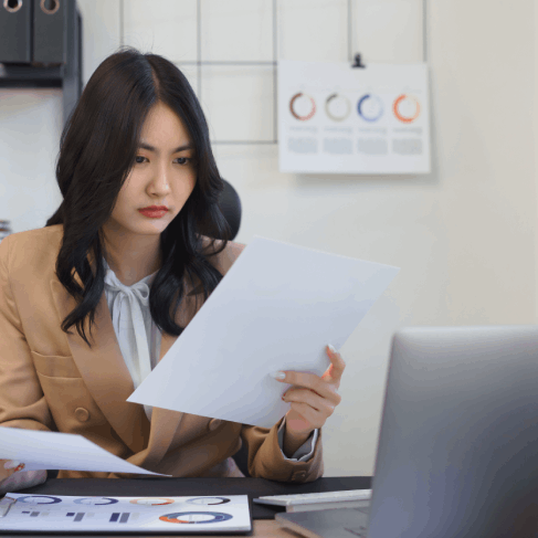 Professional translator providing a customer in Houston with expert translation services for all types of business documents.